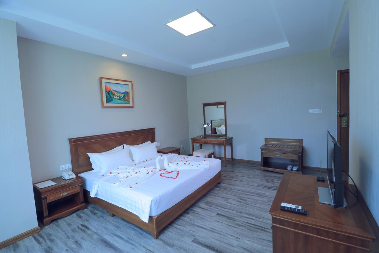 The Hotel Grand Ace Naypyidaw Exterior foto
