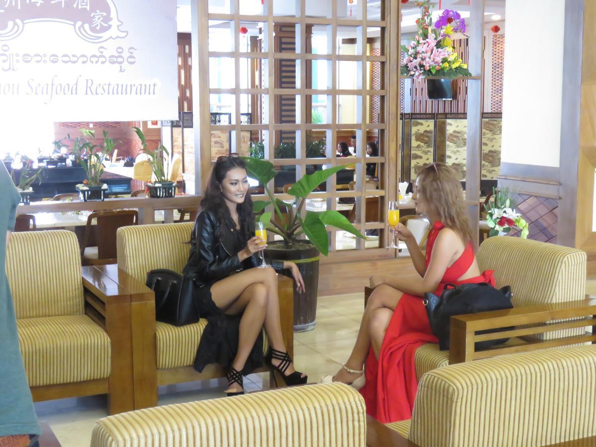 The Hotel Grand Ace Naypyidaw Exterior foto